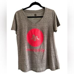 Musically Women’s Short Sleeve V Neck Heather Gray Graphic T-Shirt Size L